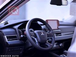 میتسوبیشی ئاوتلاندەر